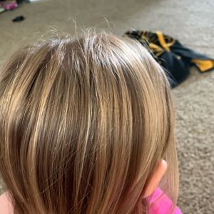 Meet your Posher, Adrienne